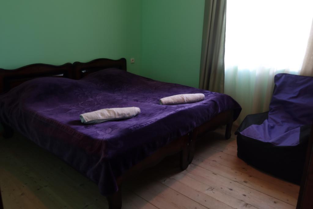 אושגולי Caucasus Guesthouse מראה חיצוני תמונה