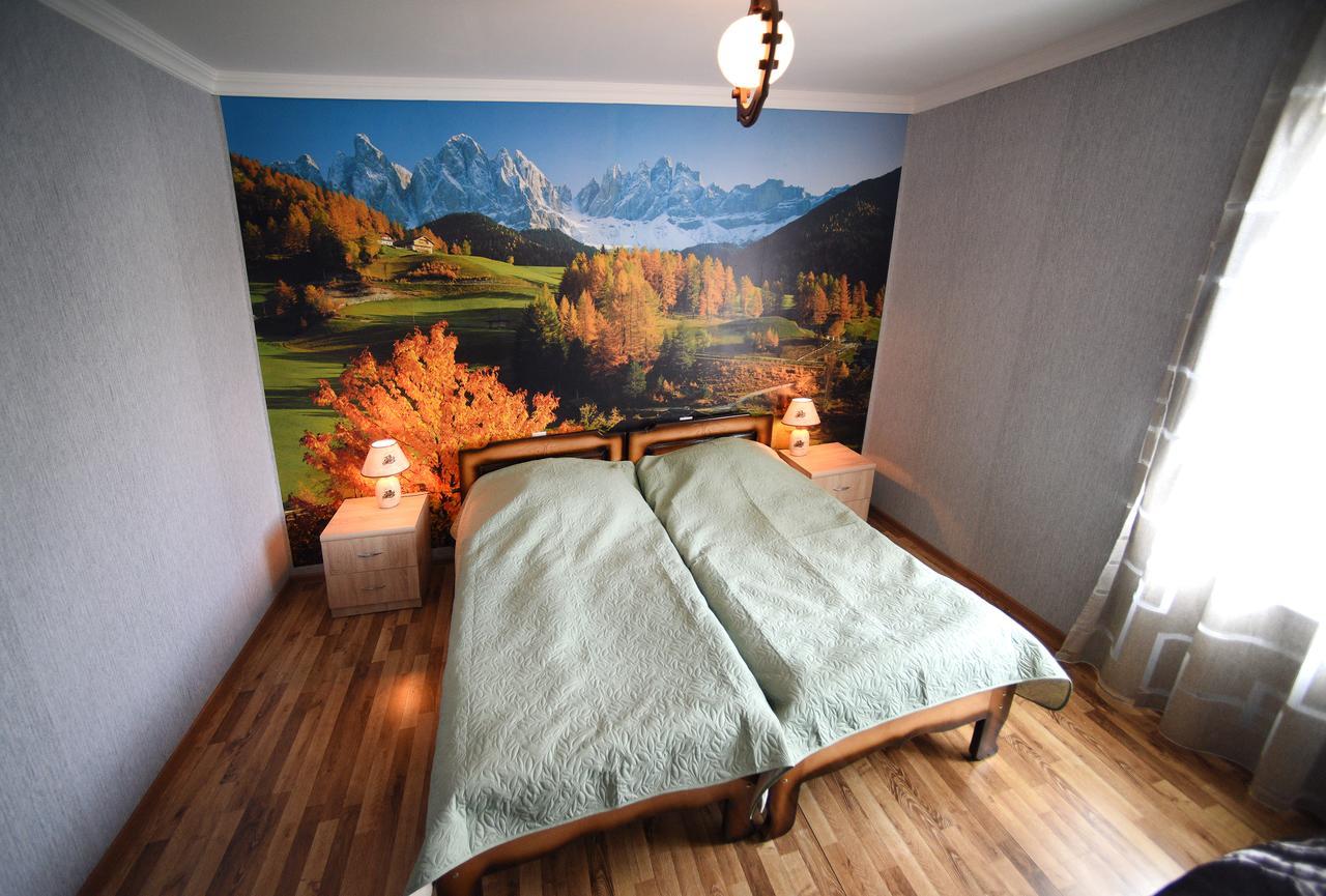 אושגולי Caucasus Guesthouse מראה חיצוני תמונה